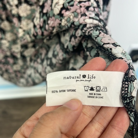 Natural Life - Colorful Floral Short Sleeve Tiered Half Button Maxi Dress Medium - Picture 11 of 13